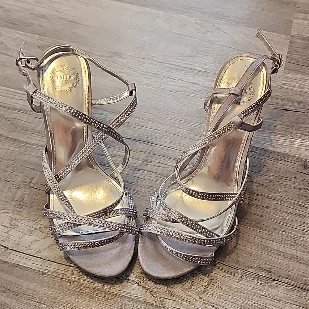 Girls‎ silver strap high heels